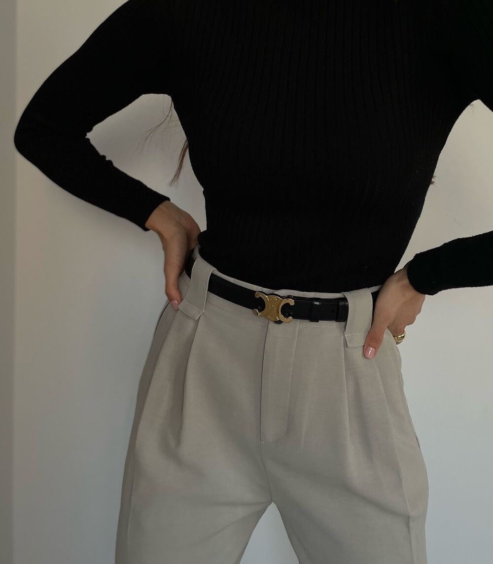 Minimalist Women's Belt with Gold Buckle – Elegant Slim Waist Belt